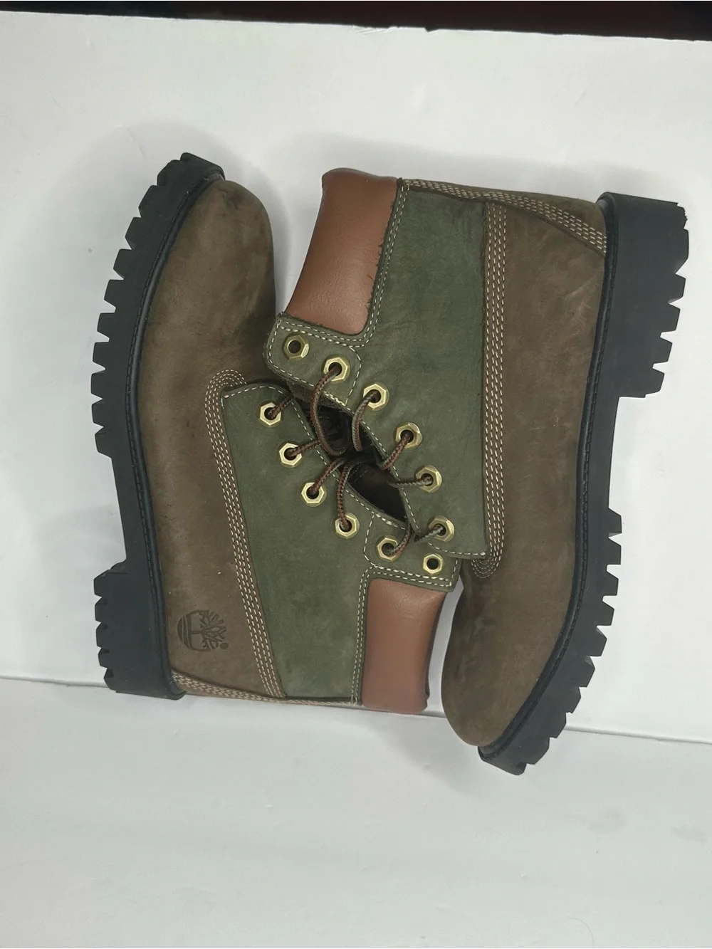 Timberland Olive and Brown Leather Ankle Boots